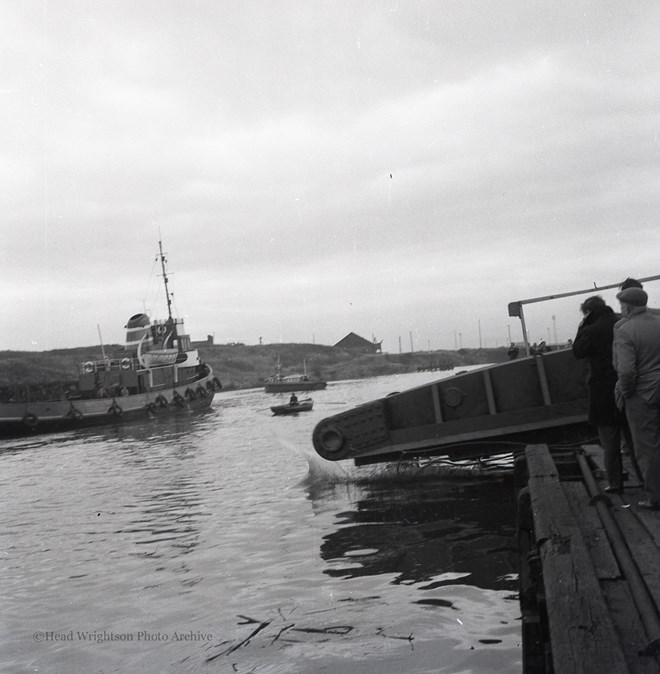 A Launching of dock gates