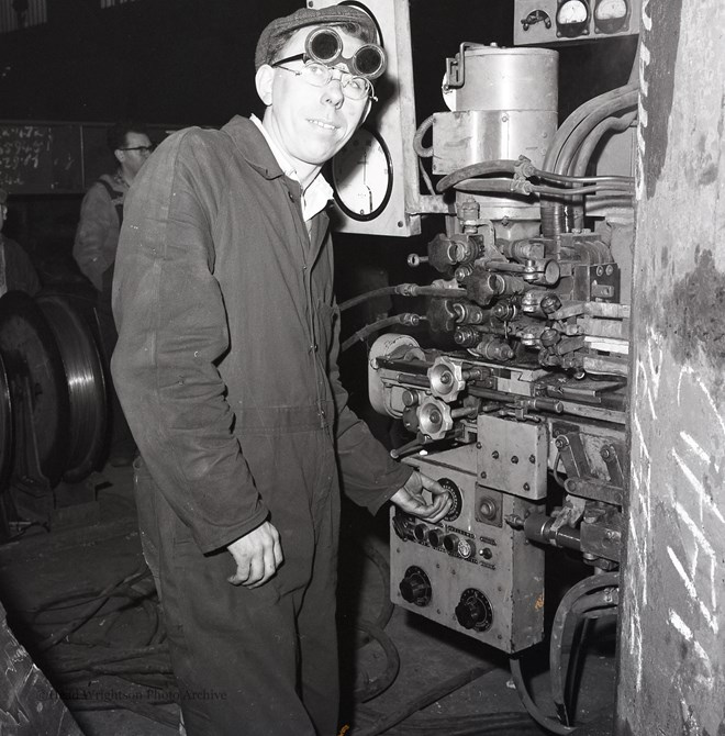 Peter Thomas, H. W. Apprentice Welder, Teesdale.