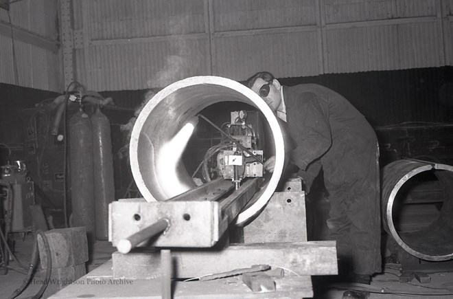 Preheating Of Tube In Welding Shop