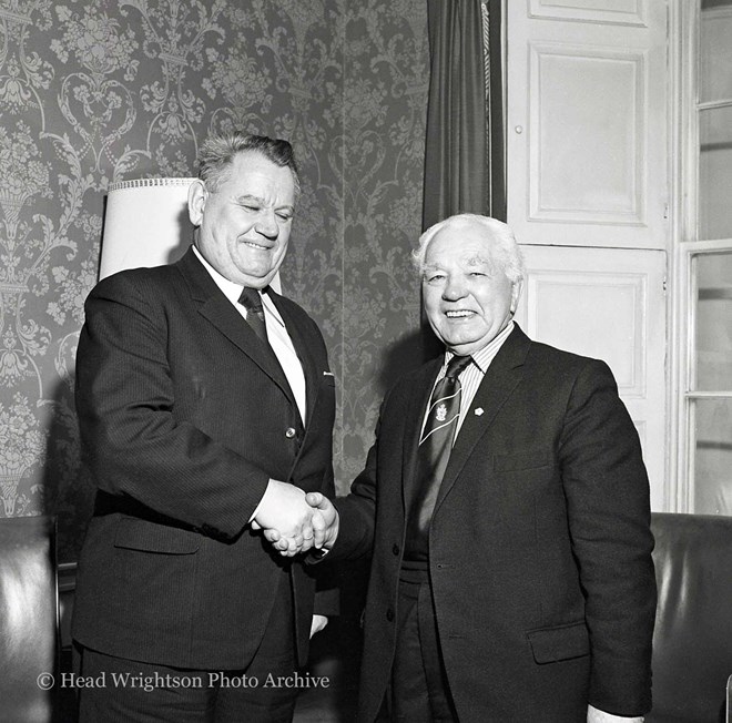 The Mayor of Middlesbrough, Councillor R I Smith, shakes hands with the president of the Sabac Assembly. 