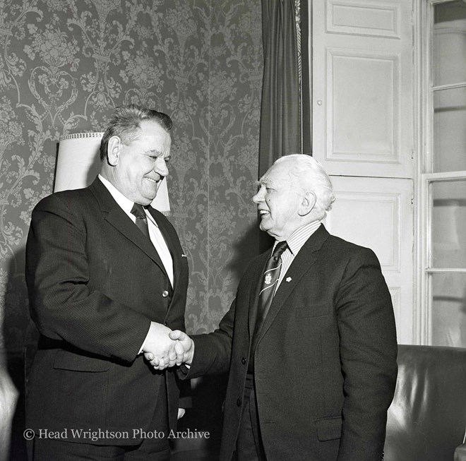 The Mayor of Middlesbrough, Councillor R I Smith, shakes hands with the president of the Sabac Assembly. 