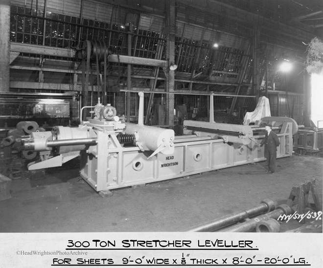 300 ton stretcher leveller
