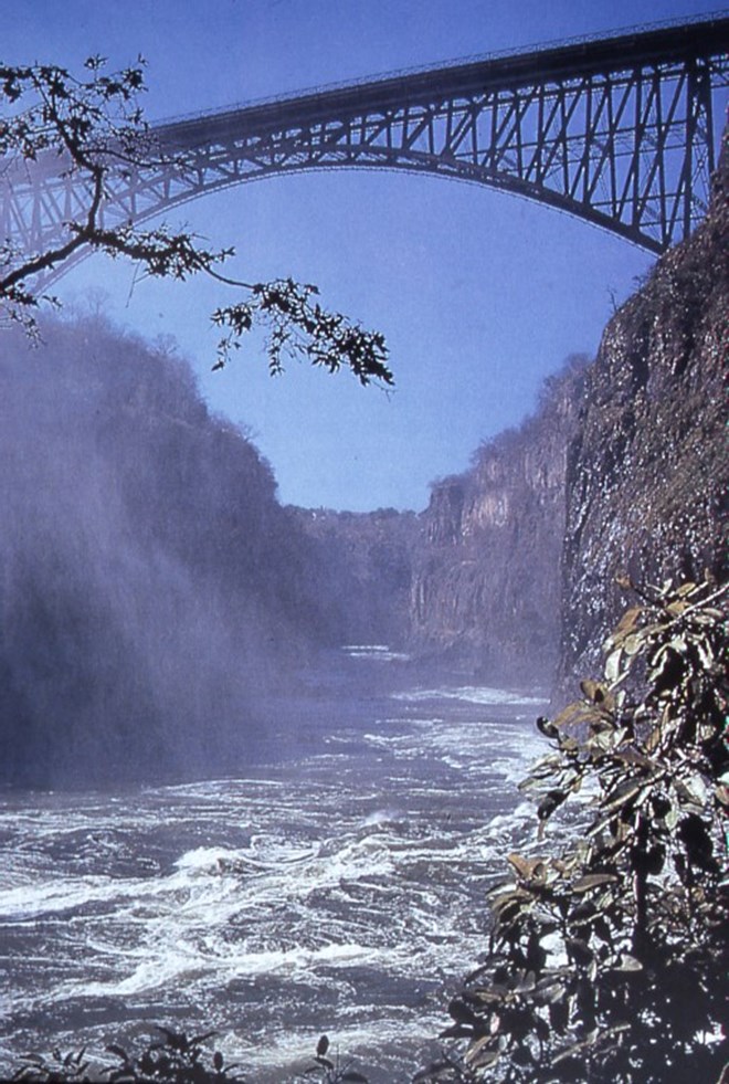 Zambezi bridge