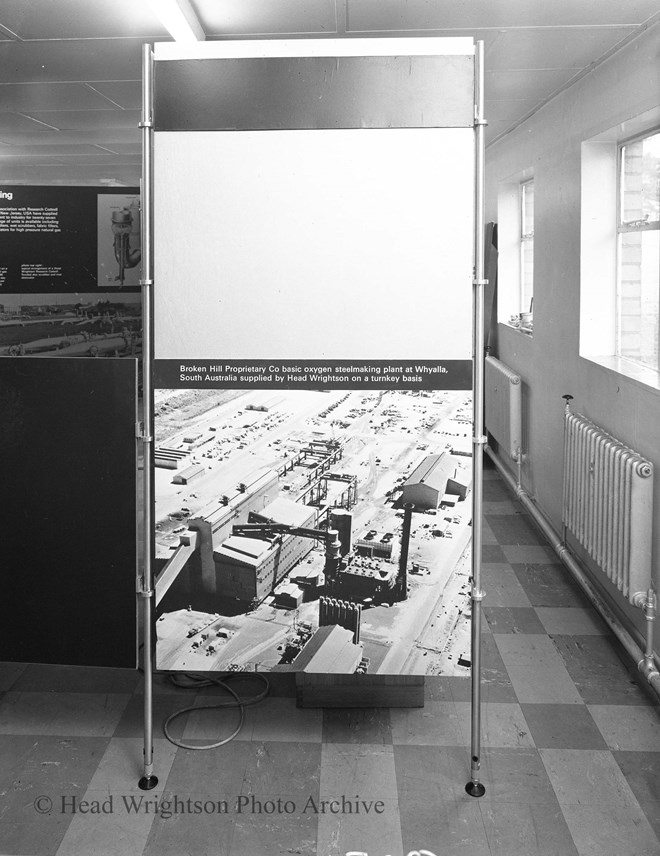 Photographs of HW Stand - Panel by Panel