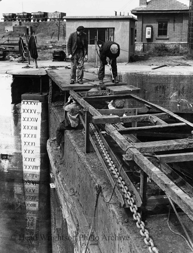 copies of photographs of old dock gates