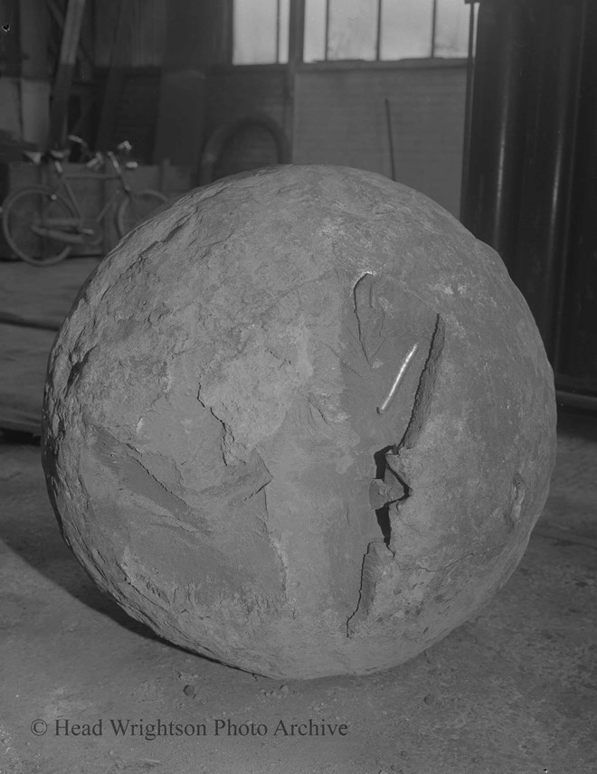 General view of damaged t4 ton ball at S.P.F.