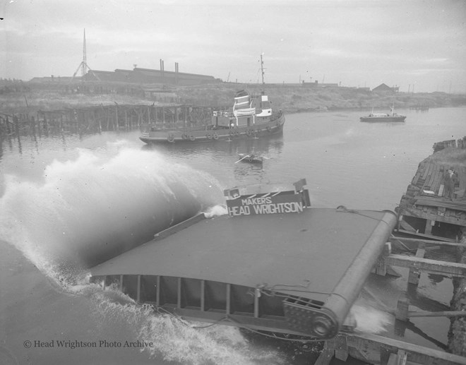 Second dock gate launch from crane skip