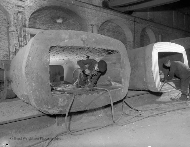 Blacking Of Moulds And Ingot Moulds At Eaglescliffe Iron Foundry