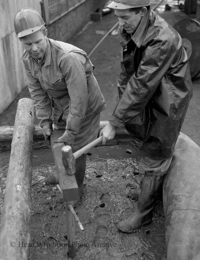 Sampling sinter mud  C.O. Beale