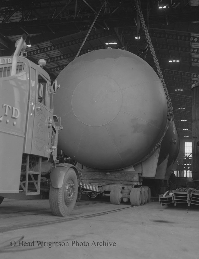 Lifting of large vessel (cab)