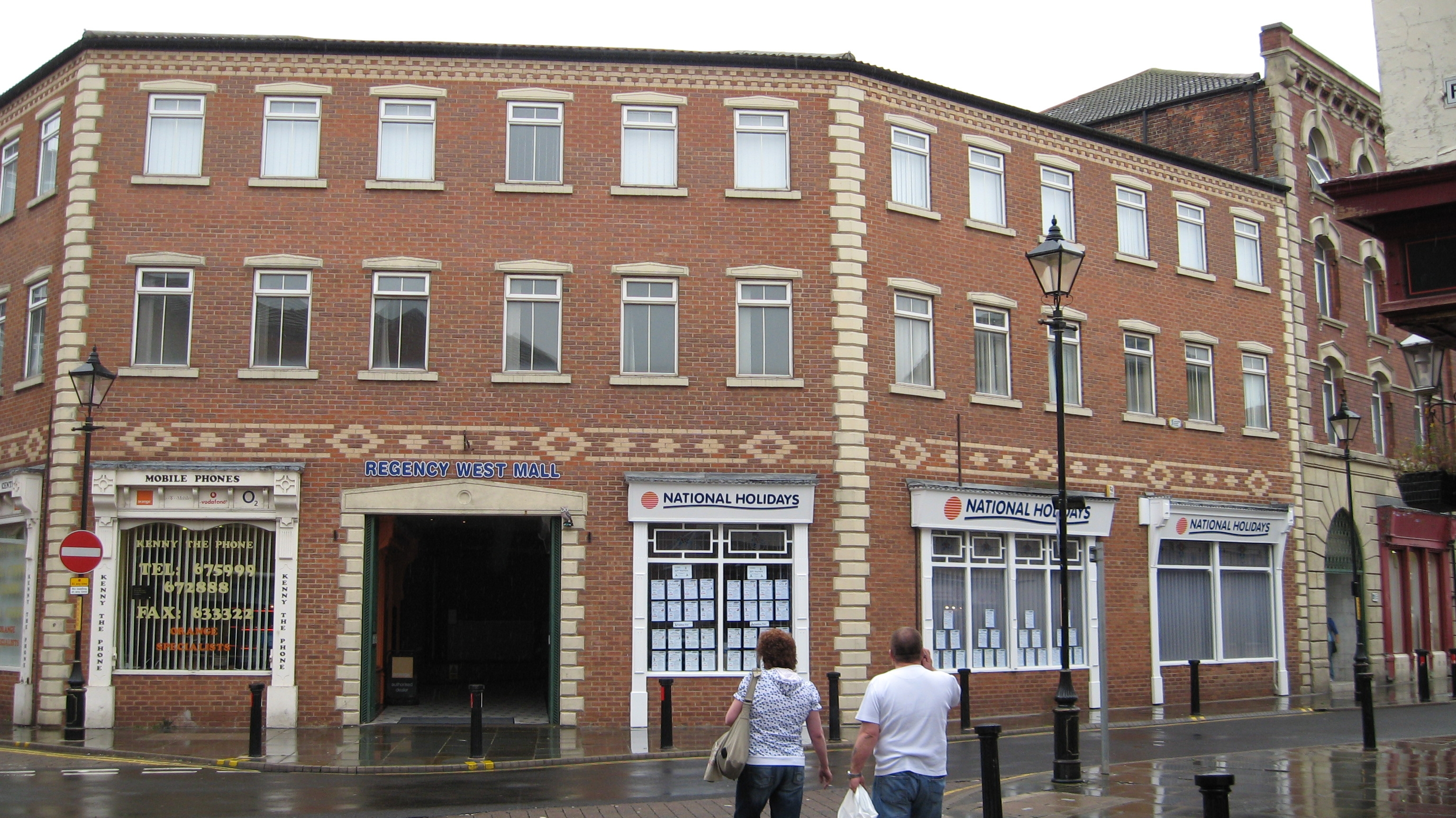 Regency West Hall, West Row