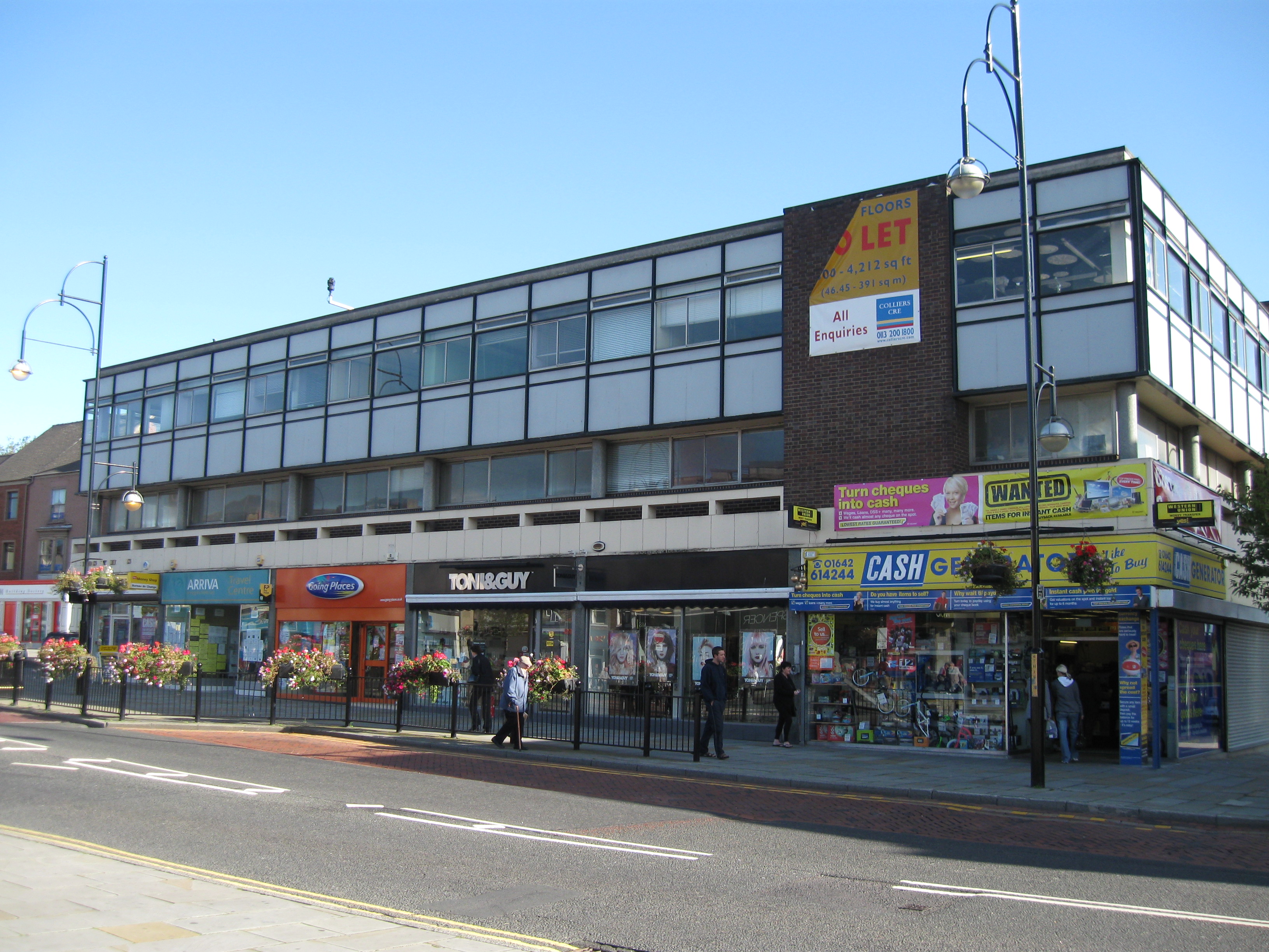 Lindsey House on the High Street