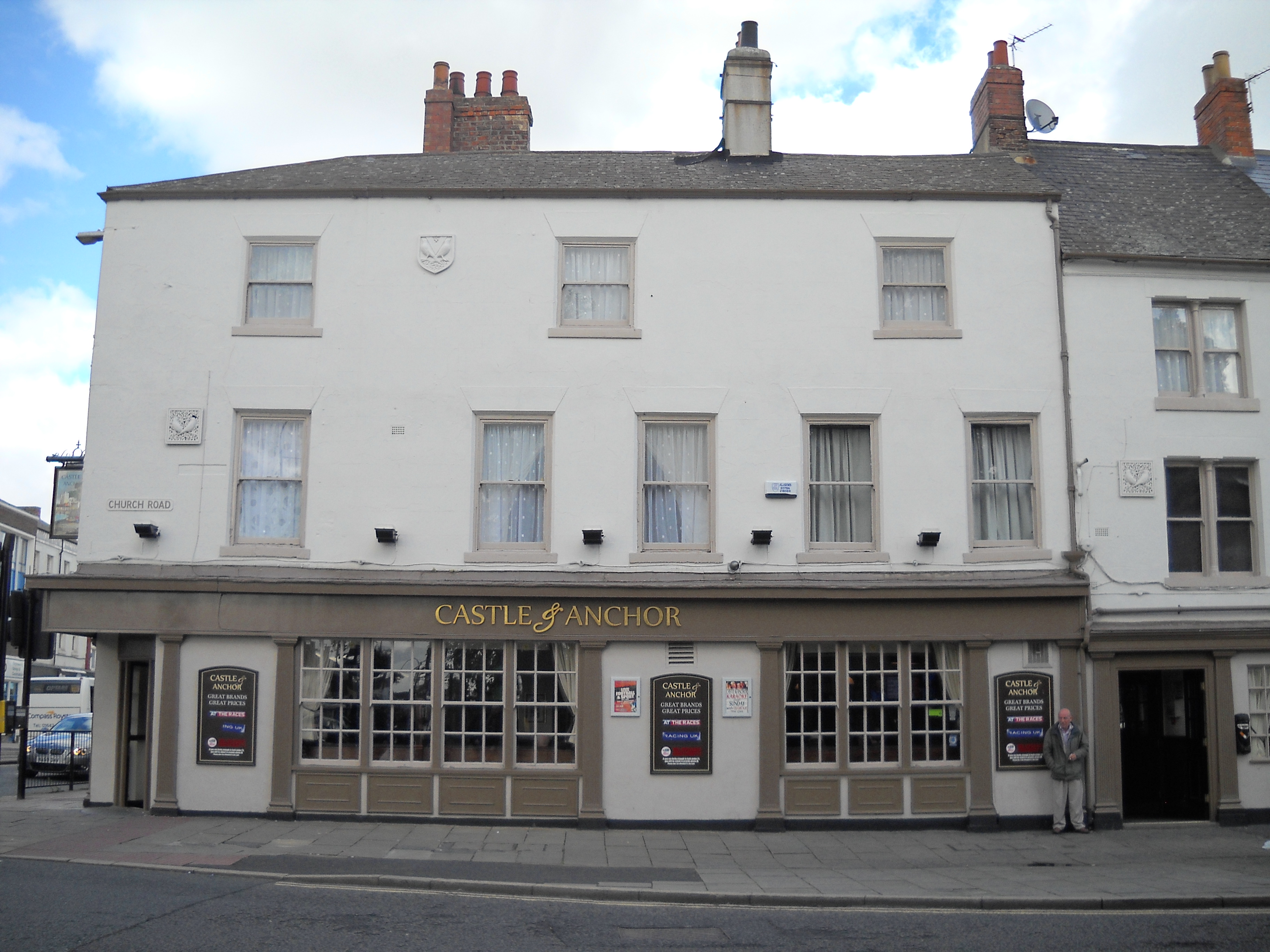 Castle & Anchor Public House
2 Church Road,