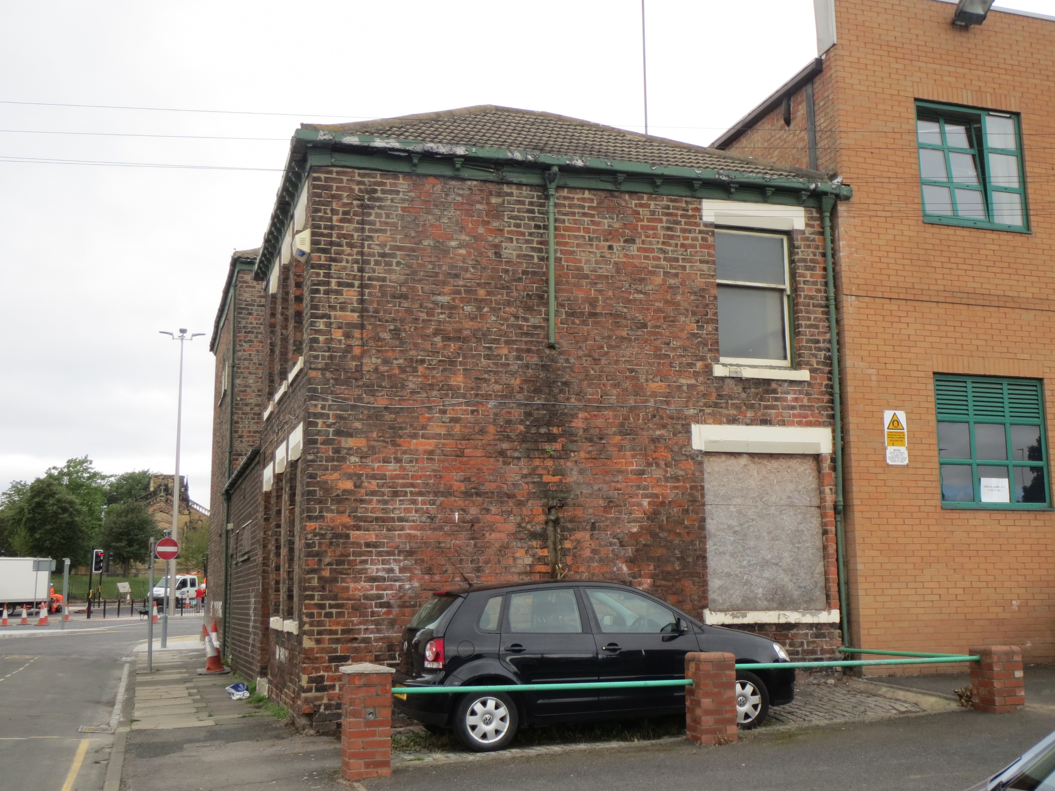 25 Bridge Road and 1a Wharf Street