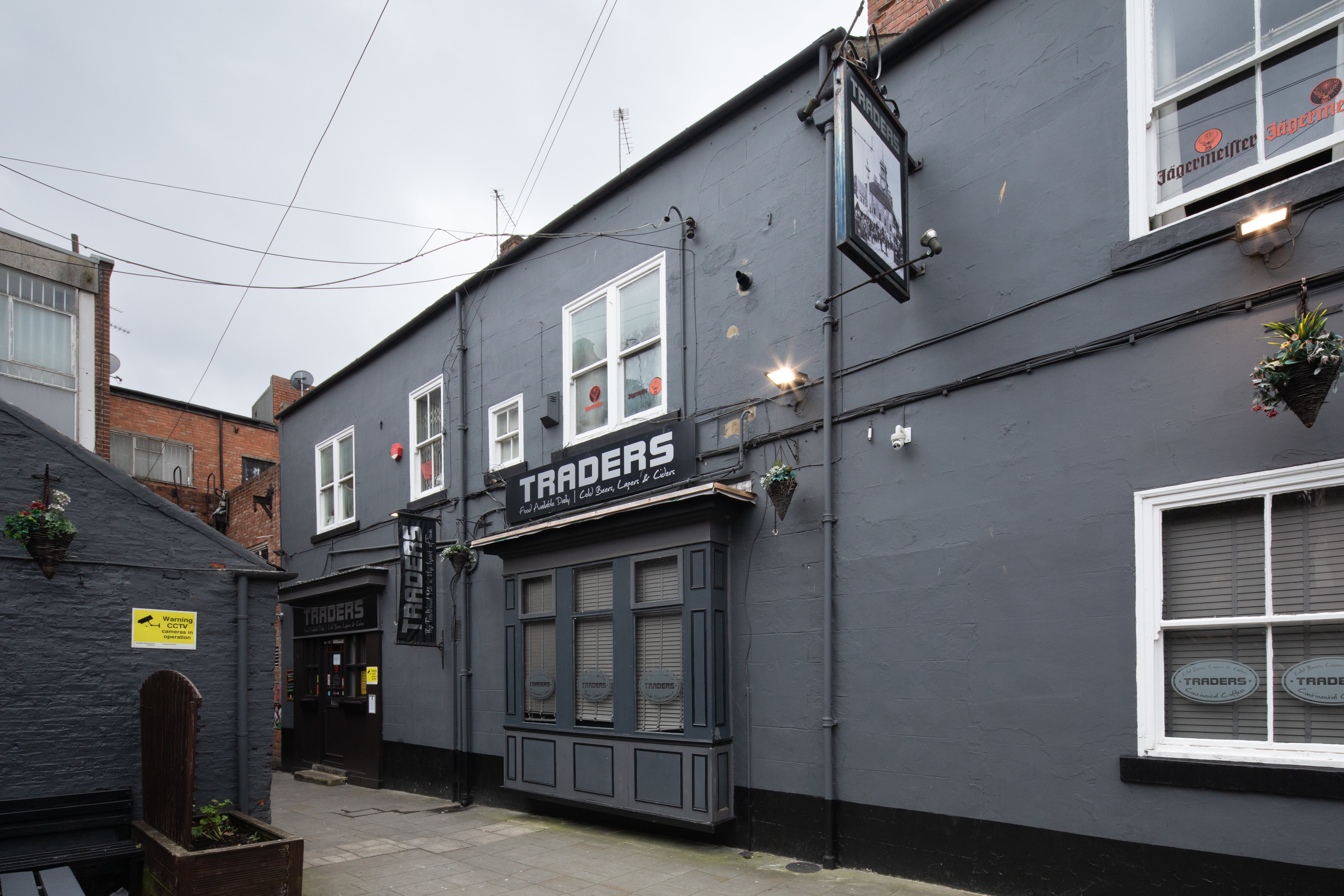 Trader Jack’s, Blue Post Yard