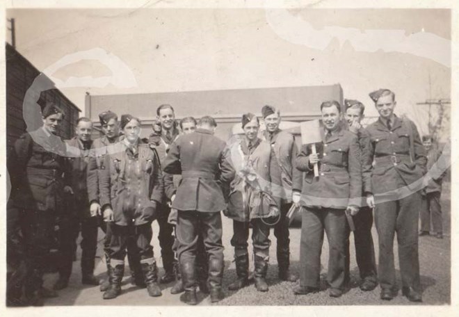 608 Squadron aircrew and ground crew 1939