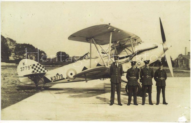 Squadron Commander Geoffrey Ambler of 608 Squadron with (L - R) Cpl. Turner, Cpl. Harwood and LAC Grimes at RAF Warmwell circa 1937