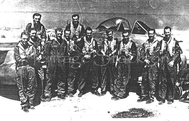 608 Squadron with Vampire aircraft. 
Included in the photograph are Bill Sykens, Tan Lord, Bill Goodrum, George Martin, Bill Swainson, Griff Griffiths. circa 1954